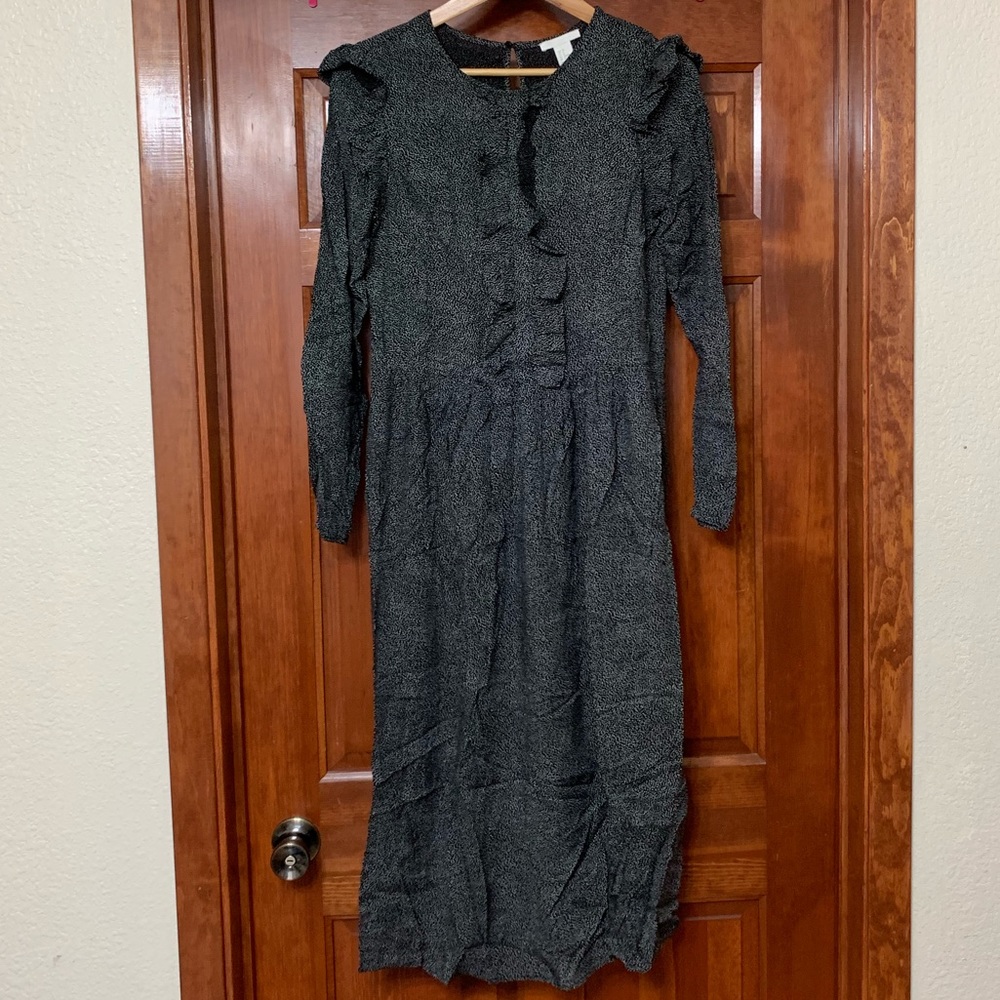 NWT H&M Black and White Ruffle Dress